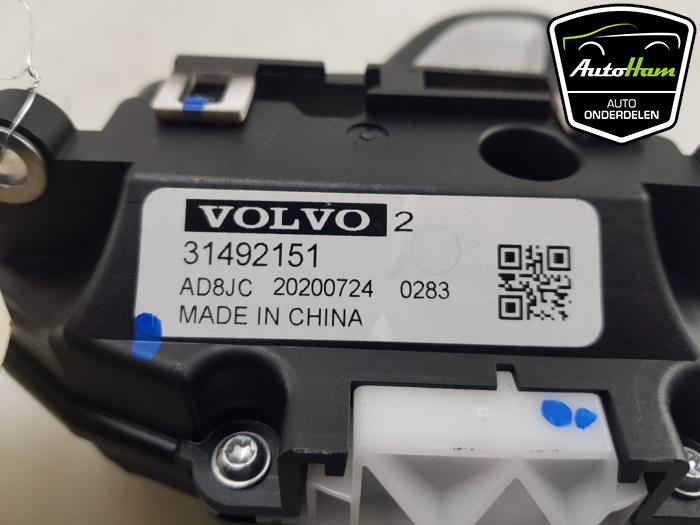Automatic gear selector Volvo V60 II 2.0 T6 16V Twin Engine - 31492151 ...