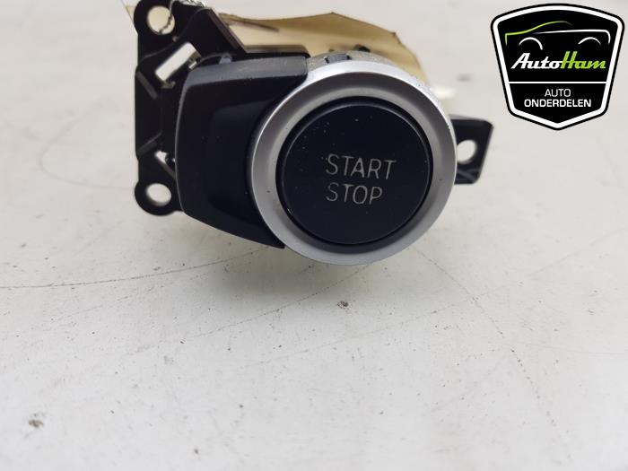 Używane Przelacznik Start/Stop BMW X5 (F15) xDrive 40e 2.0 Cena € 25,00 Procedura marży oferowane przez AutoHam