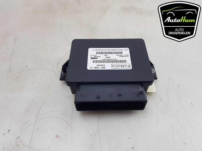 Używane Modul hamulca postojowego Volvo V60 I (FW/GW) 1.6 T3 16V Cena € 50,00 Procedura marży oferowane przez AutoHam