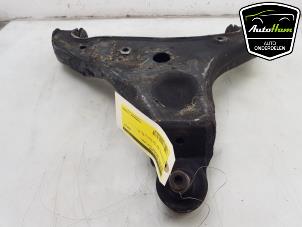 Usados Brazo portante derecha delante Mercedes Sprinter 3,5t (907.6/910.6) 311 CDI 2.0 D RWD Precio € 48,40 IVA incluido ofrecido por AutoHam
