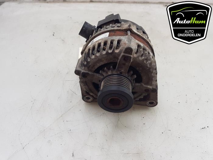 Usagé Dynamo Ford Fiesta 6 (JA8) 1.0 EcoBoost 12V 125 Prix € 30,00 Règlement à la marge proposé par AutoHam
