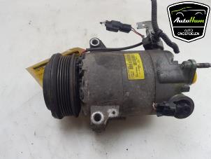 Usagé Compresseur de clim Ford Fiesta 6 (JA8) 1.0 EcoBoost 12V 125 Prix € 50,00 Règlement à la marge proposé par AutoHam
