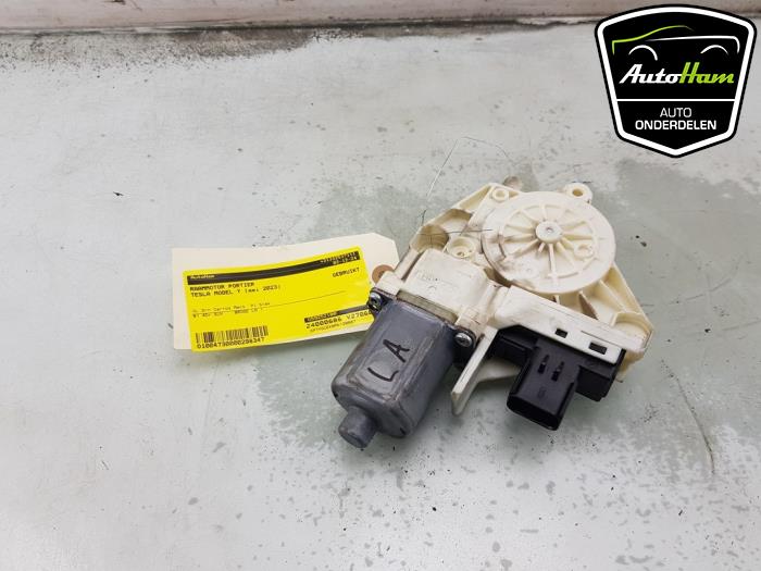 Usados Motor de ventanilla de puerta Tesla Model Y (5YJY) Long Range,Performance Precio € 35,00 Norma de margen ofrecido por AutoHam