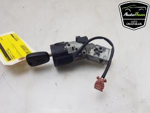 Usados Cerradura de contacto y llave Citroen C2 (JM) 1.4 Precio € 40,00 Norma de margen ofrecido por AutoHam