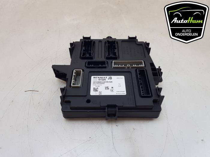 Used Body control computer Dacia Sandero III 1.0 TCe 90 12V Price € 75,00 Margin scheme offered by AutoHam