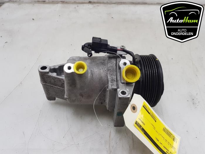 Used Air conditioning pump Dacia Sandero III 1.0 TCe 90 12V Price € 175,00 Margin scheme offered by AutoHam