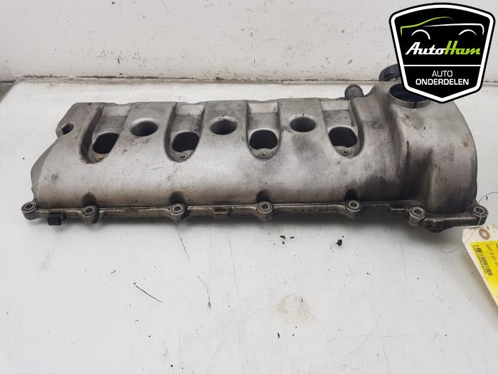 Usagé Couvercle soupapes Porsche Cayenne (9PA) 4.5 V8 32V Turbo Prix € 95,00 Règlement à la marge proposé par AutoHam