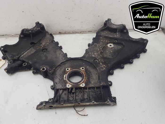 Couvercle de distribution d'un Porsche Cayenne (9PA) 4.5 V8 32V Turbo 2004