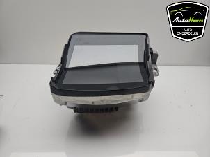 Usados Pantalla Head-up Audi A4 Avant (B9) 3.0 TDI V6 24V Quattro Precio € 275,00 Norma de margen ofrecido por AutoHam