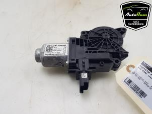 Usados Motor de ventanilla de puerta Kia Niro I (DE) E-Niro 64 kWh Precio € 40,00 Norma de margen ofrecido por AutoHam