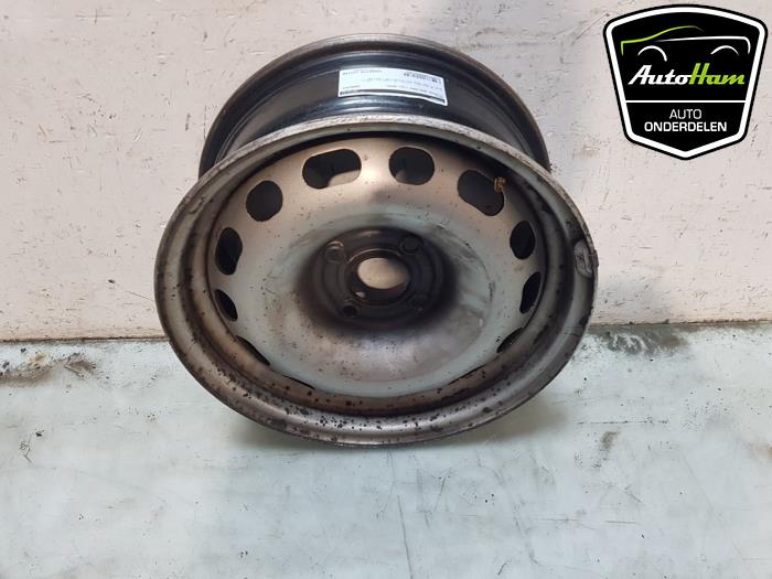 Llanta de un Citroën Berlingo 1.6 Hdi 75 16V Phase 1 2010