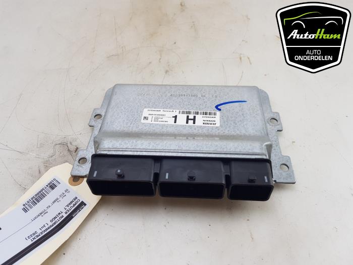 Used Engine management computer Renault Twingo III (AH) ZE R80 Price € 155,00 Margin scheme offered by AutoHam
