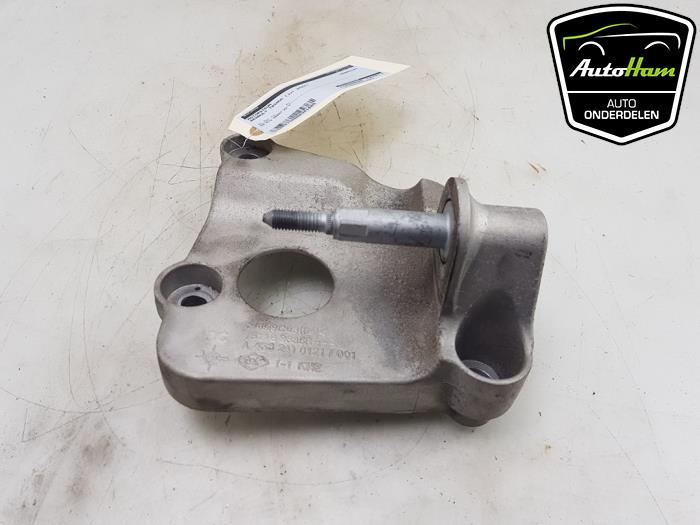 Engine mount from a Renault Twingo III (AH) ZE R80 2022