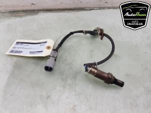 Lambda probe from a Toyota C-HR (X1,X5) 2.0 16V Hybrid 2020