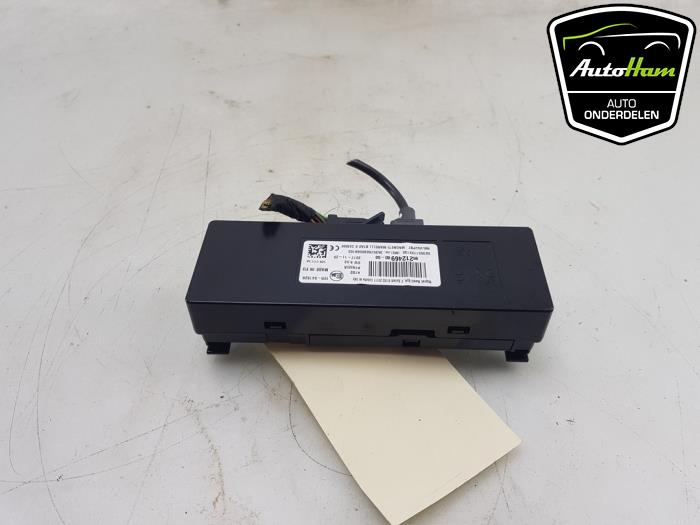 Begagnade Telefonmodul Peugeot 2008 (CU) 1.2 12V e-THP PureTech 110 Pris € 50,00 Marginaltabell erbjuds av AutoHam