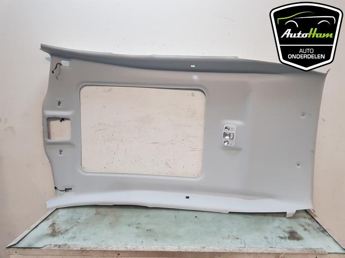 Używane Podsufitka Peugeot 2008 (CU) 1.2 12V e-THP PureTech 110 Cena € 75,00 Procedura marży oferowane przez AutoHam