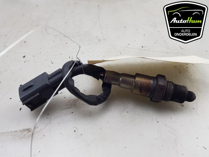 Lambda probe from a Peugeot 108 1.0 12V VVT-i 2020