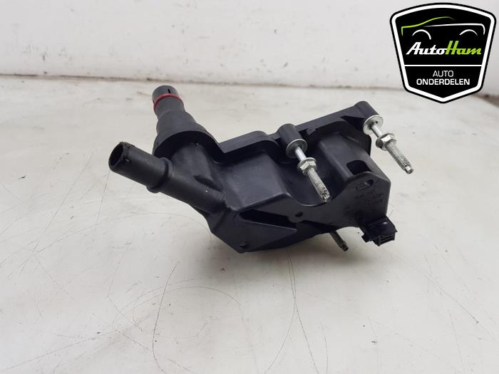 Usagé Ventilation carter Ford Focus 4 Wagon 1.0 EcoBoost 12V Hybrid 125 Prix € 25,00 Règlement à la marge proposé par AutoHam