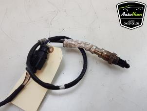 Lambda probe from a Volkswagen Crafter (SY) 2.0 TDI 2023