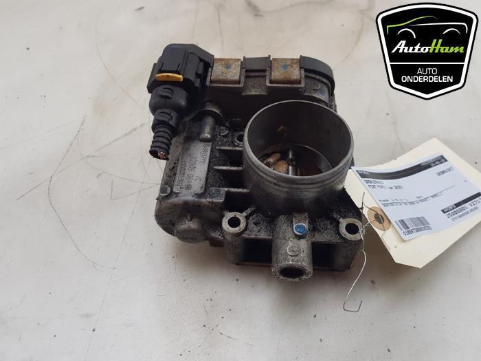 Używane Przepustnica Fiat Punto Evo (199) 1.4 Cena € 40,00 Procedura marży oferowane przez AutoHam