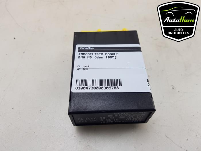 Używane Modul immobilizera BMW M3 (E36/2) 3.2 24V Cena € 50,00 Procedura marży oferowane przez AutoHam