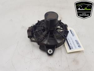 Usagé Ventilateur Renault Twingo III (AH) 1.0 SCe 70 12V Prix € 35,00 Règlement à la marge proposé par AutoHam