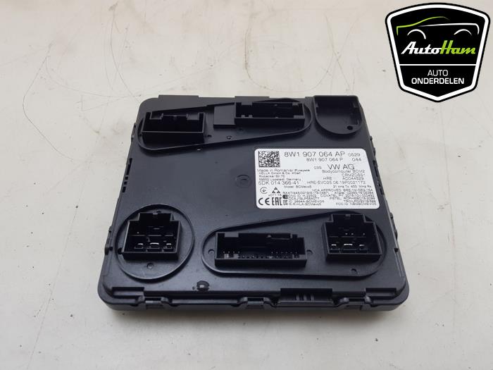 Used Body control computer Audi e-tron (GEN) 55 quattro Price € 85,00 Margin scheme offered by AutoHam
