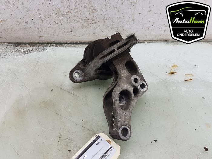 Used Engine mount Renault Trafic (1FL/2FL/3FL/4FL) 1.6 dCi 145 Twin Turbo Price € 36,30 Inclusive VAT offered by AutoHam