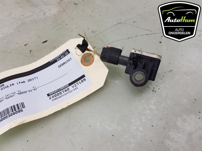 Begagnade Airbagsensor Alfa Romeo Giulia (952) 2.9 Bi-Turbo V6 24V Quadrifoglio Verde Pris € 25,00 Marginaltabell erbjuds av AutoHam