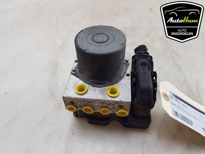 Used ABS pump Opel Astra K 1.6 CDTI 110 16V Price € 75,00 Margin scheme offered by AutoHam