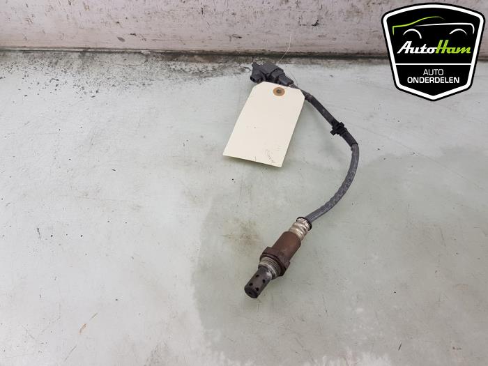 Lambda probe from a Mazda 3 Sport (BP) 2.0 SkyActiv-X M Hybrid 16V 2023