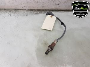 Lambda probe from a Mazda 3 Sport (BP) 2.0 SkyActiv-X M Hybrid 16V 2023