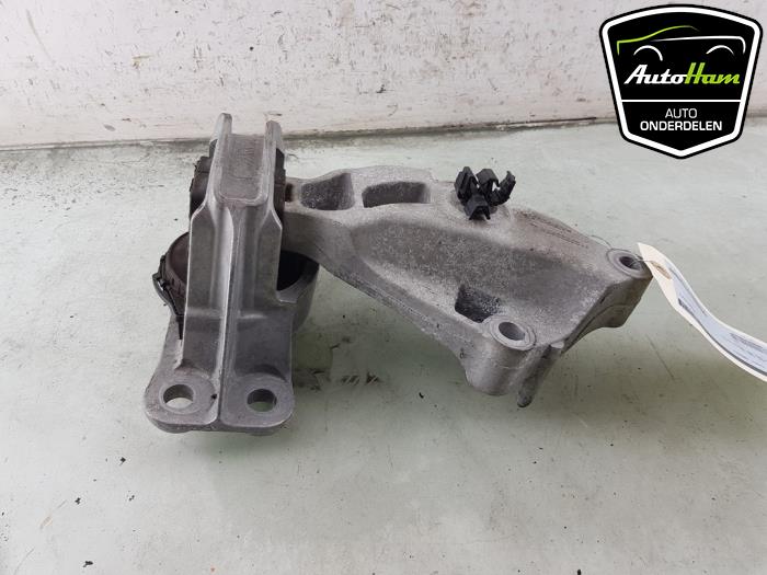 Used Engine mount Dacia Duster (SR) 1.0 TCE 100 Bi-Fuel, Eco-G 12V Price € 50,00 Margin scheme offered by AutoHam