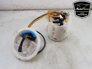 Used Electric fuel pump BMW 3 serie Touring (G21) 318i 2.0 TwinPower Turbo 16V Price € 125,00 Margin scheme offered by AutoHam