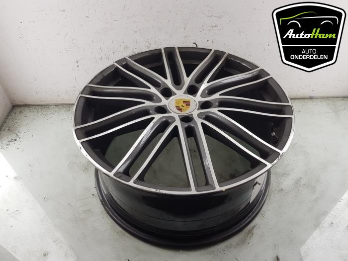 Używane Obrecz Porsche Panamera (971G) 2.9 V6 24V 4 E-Hybrid Cena na żądanie oferowane przez AutoHam