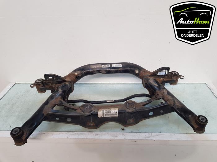 Used Subframe Volkswagen Golf VII (AUA) 2.0 R 4Motion 16V Price € 75,00 Margin scheme offered by AutoHam