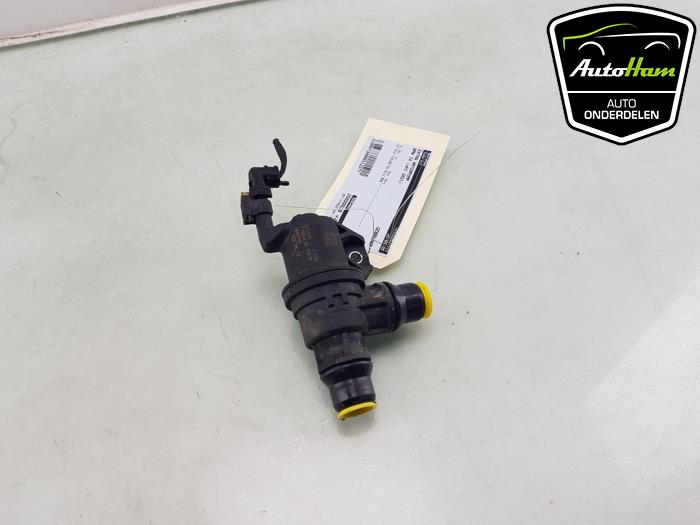Begagnade Extra vattenpump BMW iX (I20) xDrive40 77 kWh Pris € 20,00 Marginaltabell erbjuds av AutoHam