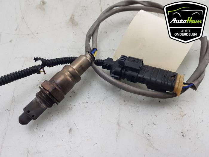 Lambda probe from a BMW 5 serie Touring (G31) 530i 2.0 TwinPower Turbo 16V Mild Hybrid 2021