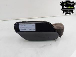 Used Tank cap cover Volkswagen Golf VIII (CD1) 2.0 TSI R 16V 4Motion Price € 50,00 Margin scheme offered by AutoHam