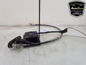 Used Spare wheel mechanism Ford Transit Connect (PJ2) 1.5 EcoBlue Price € 75,00 Margin scheme offered by AutoHam