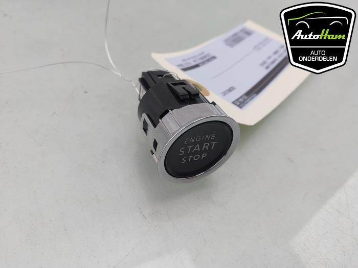 Używane Przelacznik Start/Stop Opel Combo Cargo 1.5 CDTI 130 Cena € 12,10 Z VAT oferowane przez AutoHam