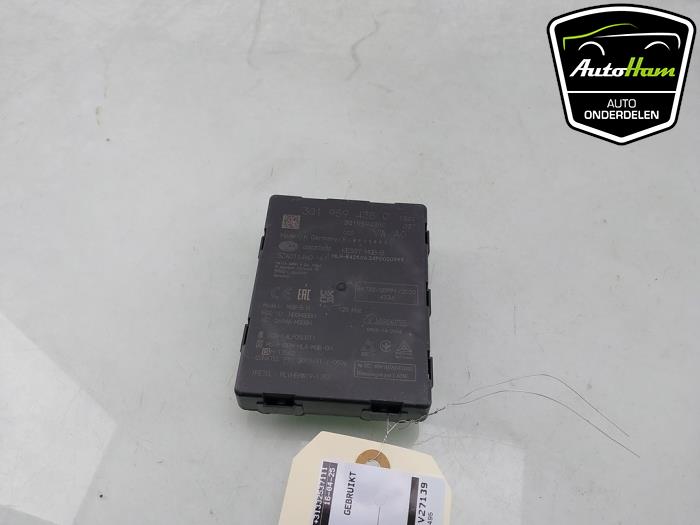 Używane Modul keyless vehicle Skoda Scala 1.0 TSI 115 Cena € 125,00 Procedura marży oferowane przez AutoHam