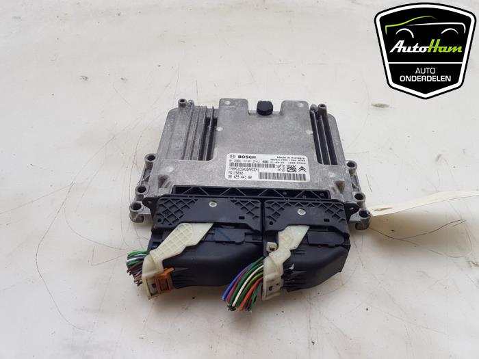 Used Engine management computer Peugeot 208 II (UB/UH/UP) 1.2 Vti 12V PureTech 100 Price € 175,00 Margin scheme offered by AutoHam