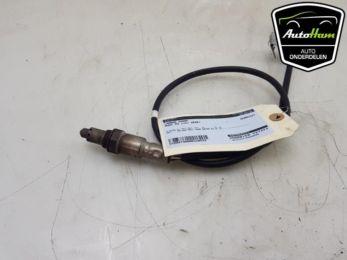 Lambda probe from a Audi A3 Sportback (8YA) 1.5 35 TFSI 16V Mild Hybrid 2020