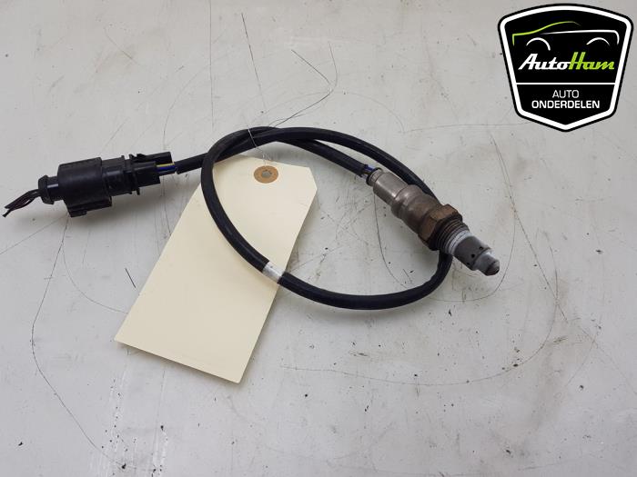 Lambda probe from a Audi A3 Sportback (8YA) 1.5 35 TFSI 16V Mild Hybrid 2020