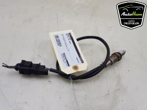 Lambda probe from a Audi A3 Sportback (8YA) 1.5 35 TFSI 16V Mild Hybrid 2020