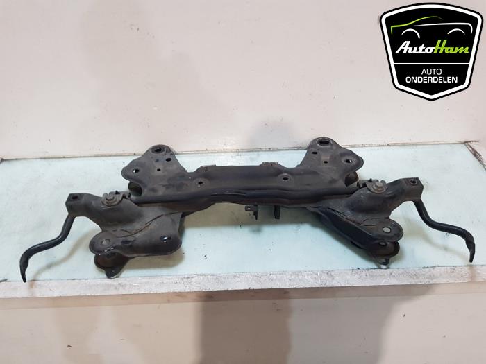 Usados Subchasis Peugeot 208 I (CA/CC/CK/CL) 1.2 Vti 12V PureTech 82 Precio € 35,00 Norma de margen ofrecido por AutoHam