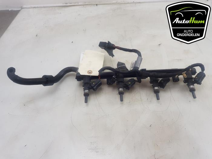 Usagé Système d'injection Volkswagen Golf VII (AUA) 2.0 R 4Motion 16V Prix € 75,00 Règlement à la marge proposé par AutoHam