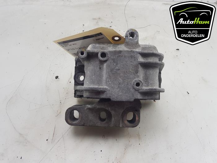 Used Engine mount Volkswagen Golf VI Cabrio (1K) 1.2 TSI Price € 20,00 Margin scheme offered by AutoHam