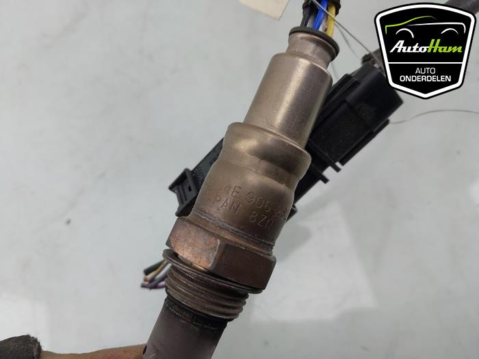 Lambda probe from a Audi A1 Sportback (GBA) 1.0 30 TFSI 12V 2020